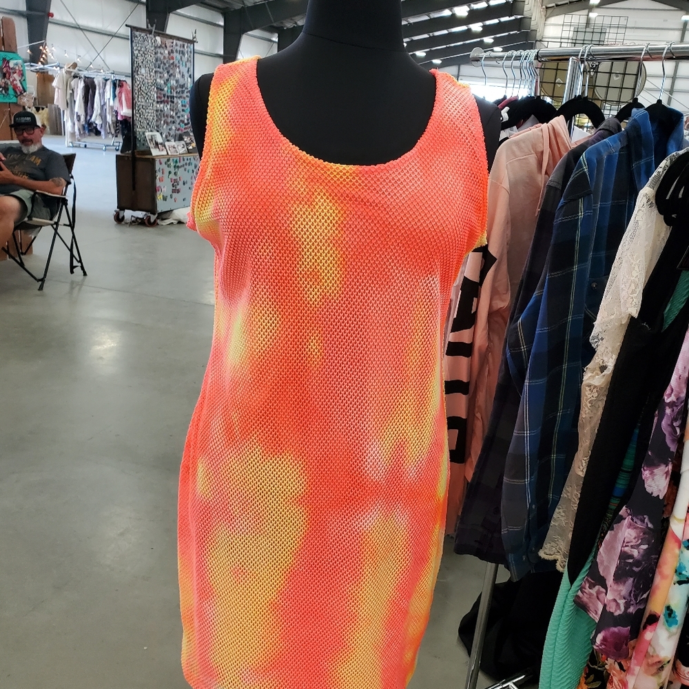 Dress - Picture 3 of 8